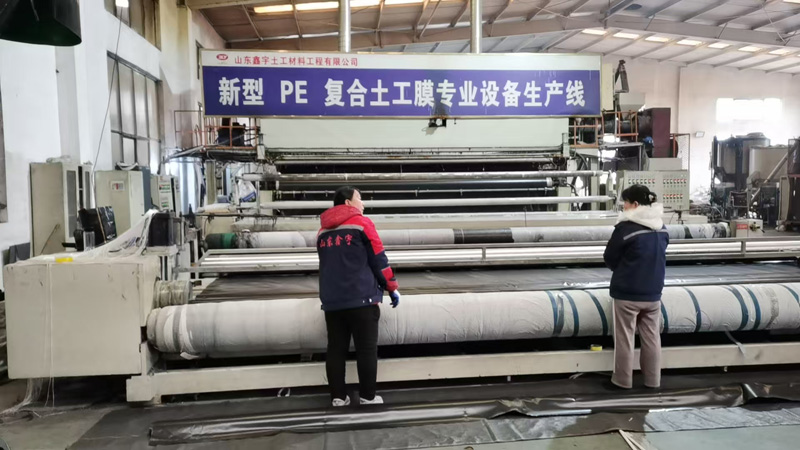 【視頻】新國標復合土工膜順利發往雅江，保障工程進度